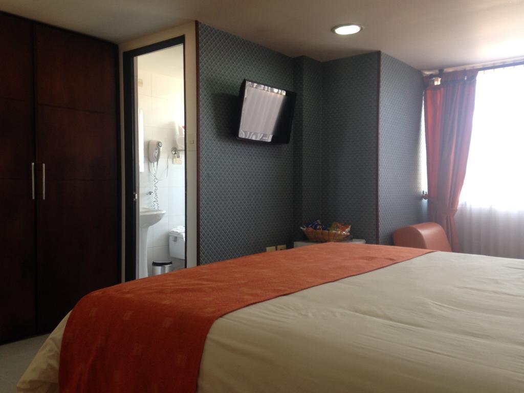 Hotel Plaza Muisca Tunja Exterior photo