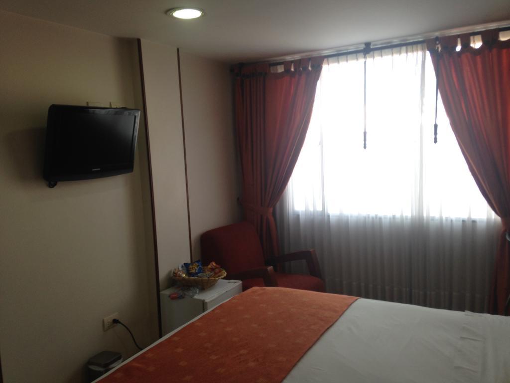 Hotel Plaza Muisca Tunja Exterior photo